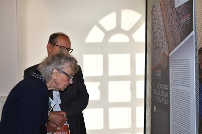 Bezsenne głowy, co dżwigają korony - otwarcie wystawy